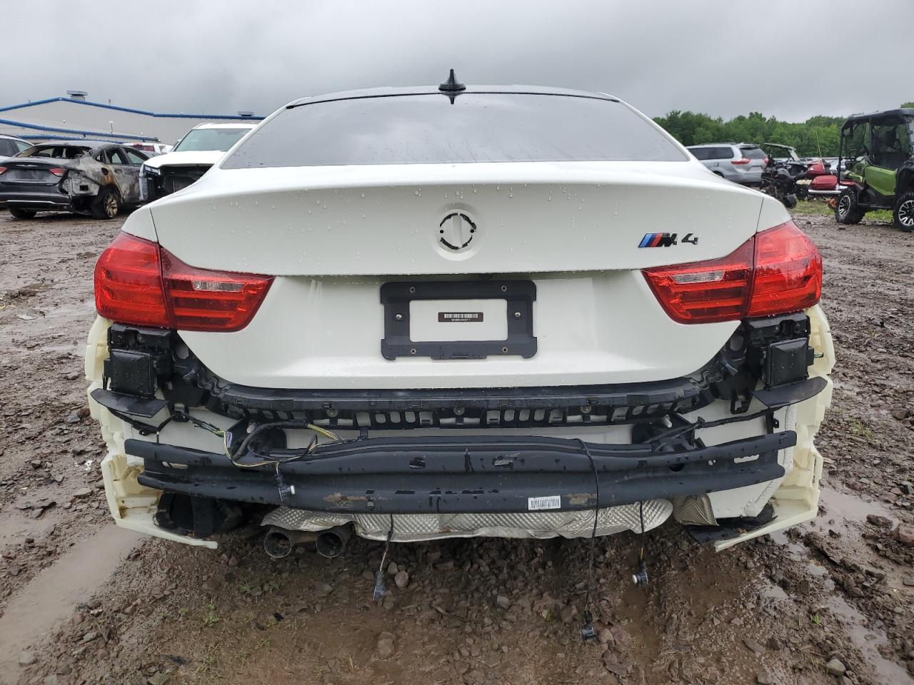 WBS3R9C53GK337171 2016 BMW M4