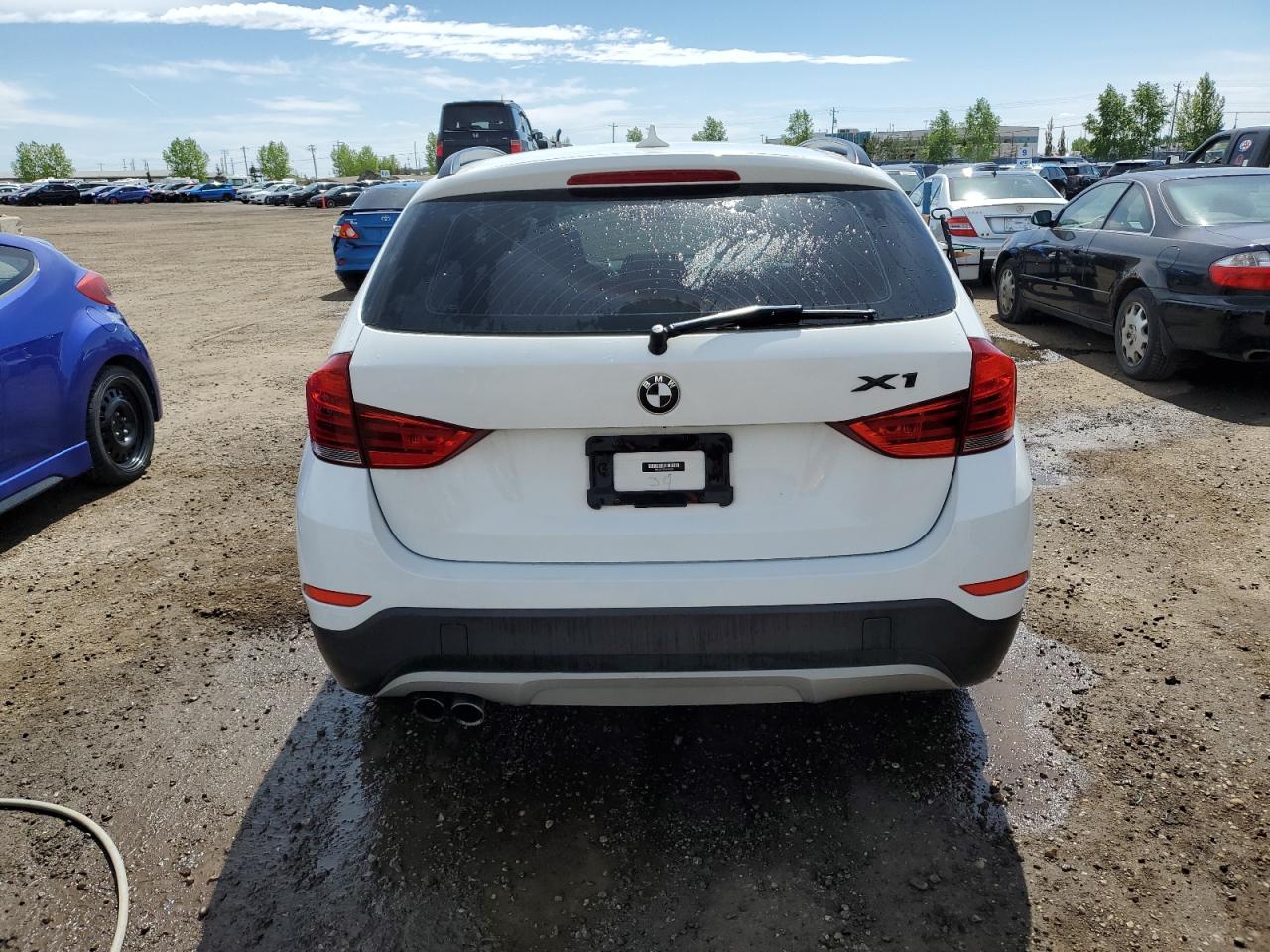 2015 BMW X1 xDrive28I vin: WBAVL1C53FVY25226