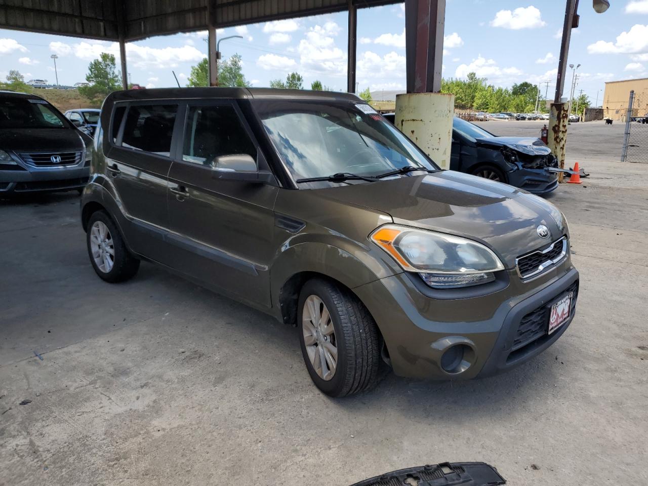 KNDJT2A63D7566743 2013 Kia Soul +