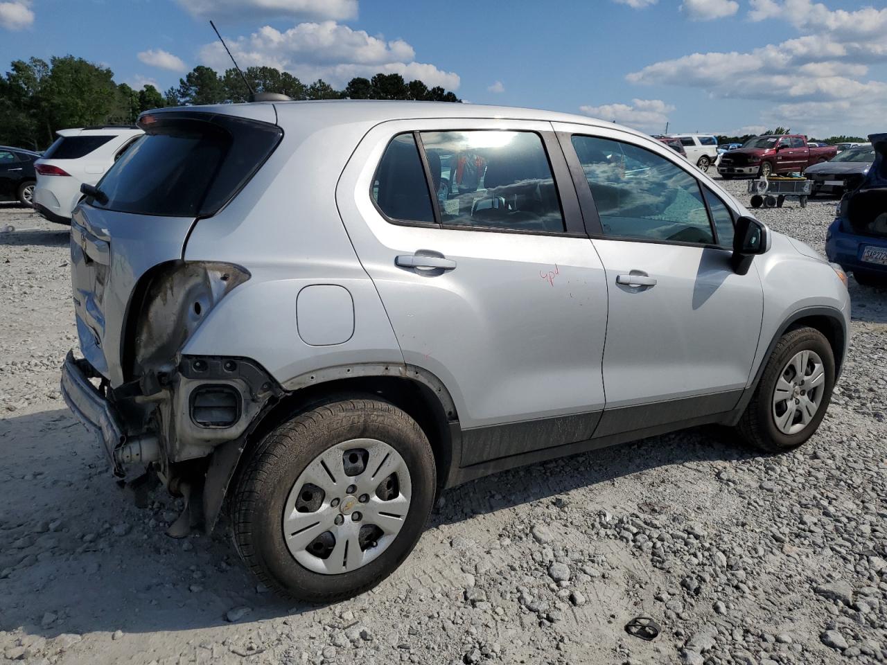 3GNCJKSB2JL330903 2018 Chevrolet Trax Ls