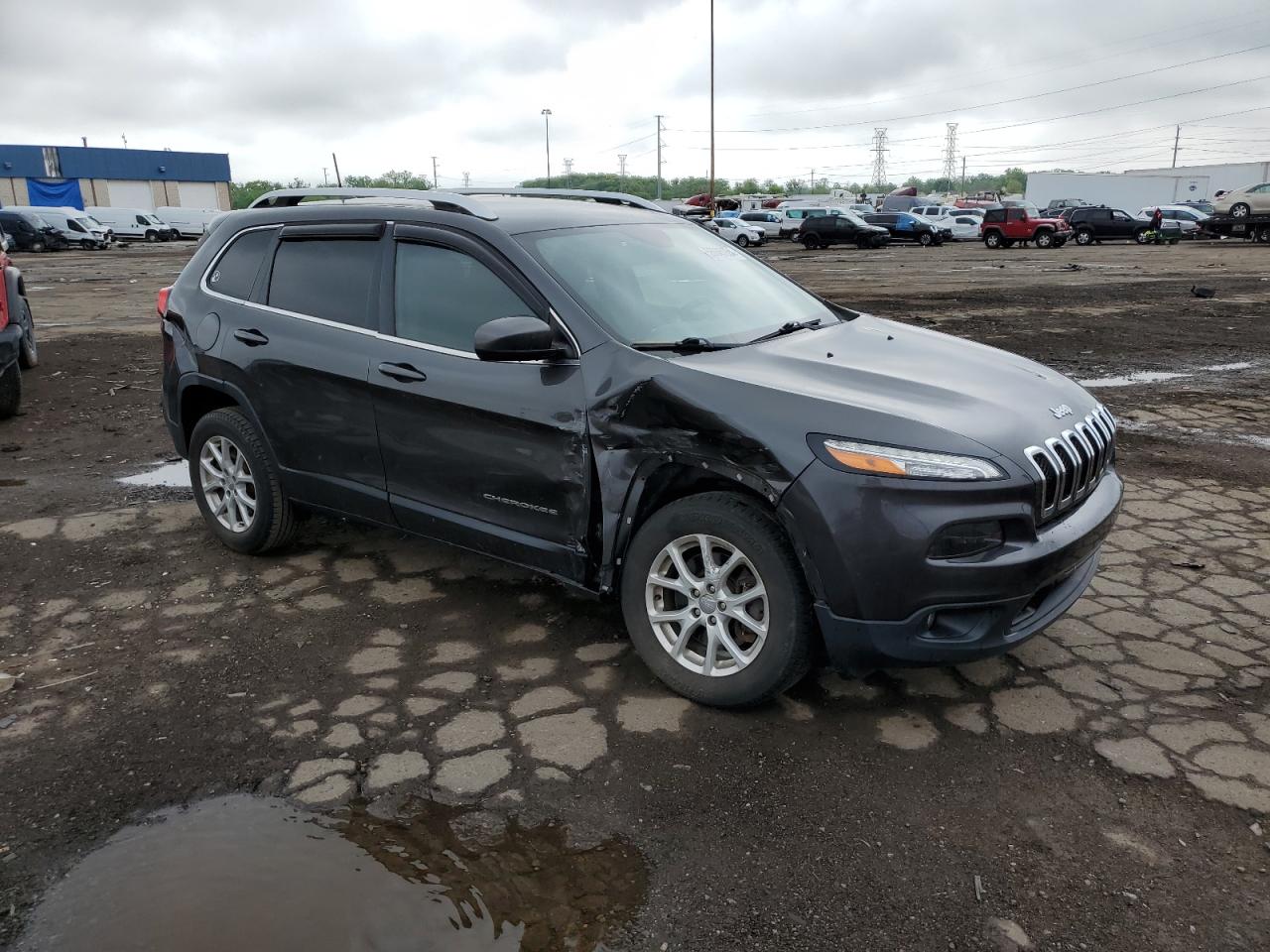 1C4PJMCS2GW143152 2016 Jeep Cherokee Latitude