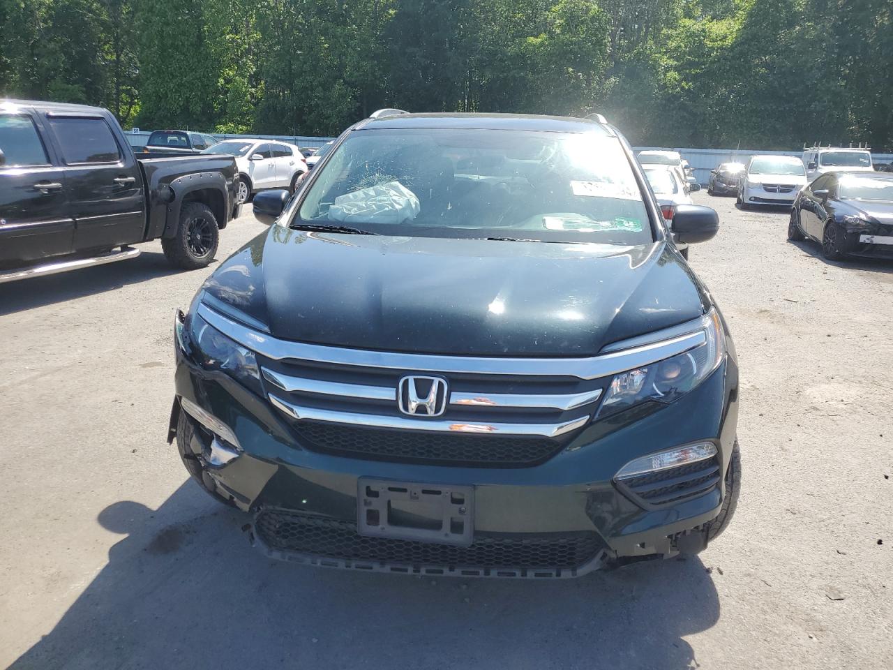 2018 Honda Pilot Lx vin: 5FNYF6H11JB052712