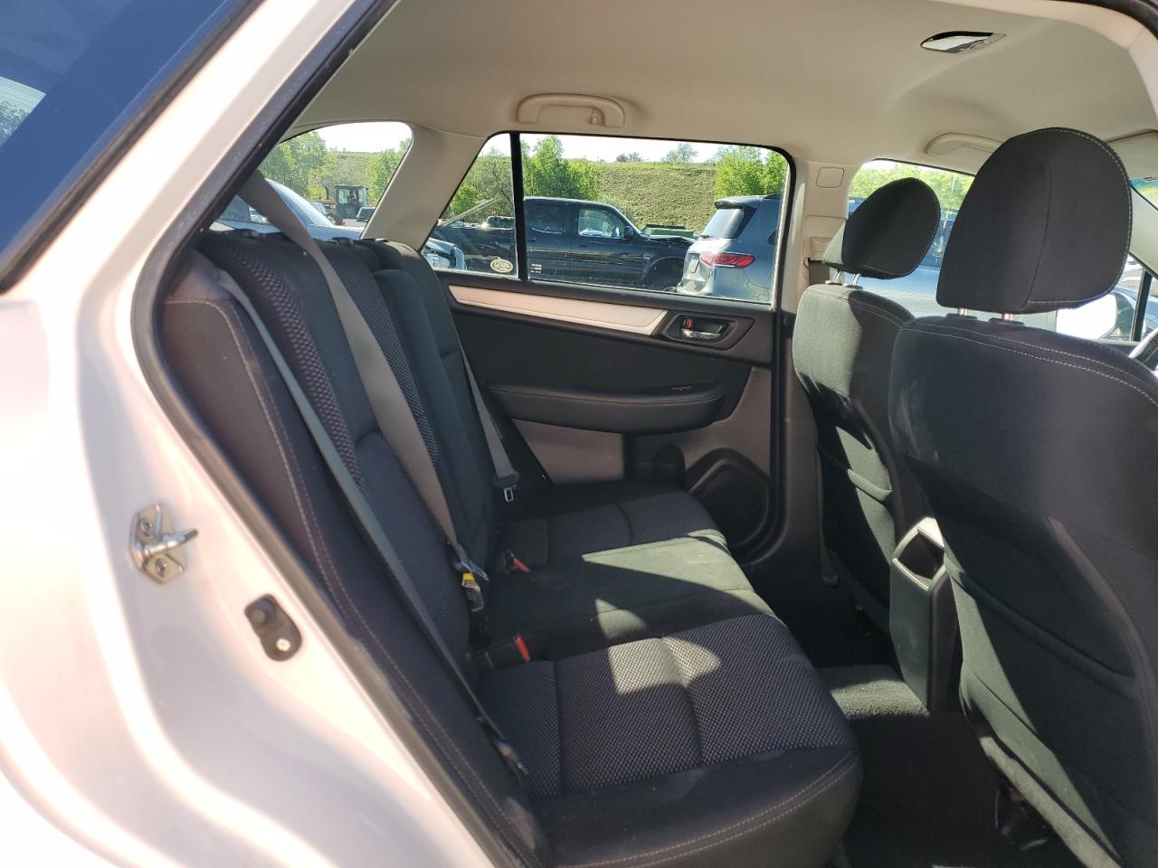 4S4BSBCC7G3223824 2016 Subaru Outback 2.5I Premium