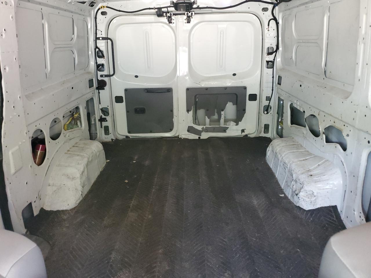 1N6BF0KM1LN810782 NISSAN NV 2020