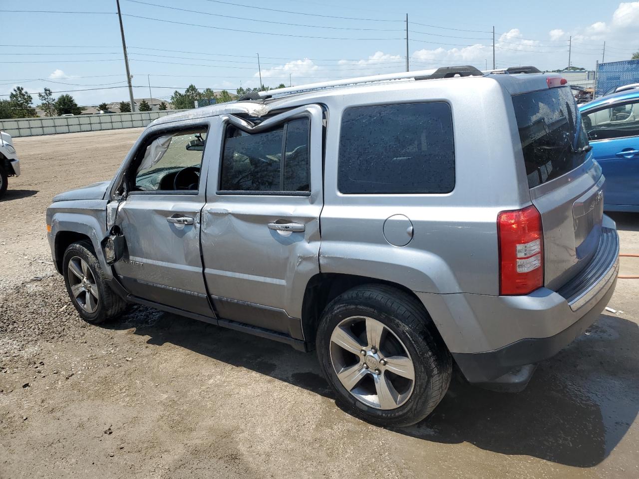 1C4NJPFAXGD683520 2016 Jeep Patriot Latitude