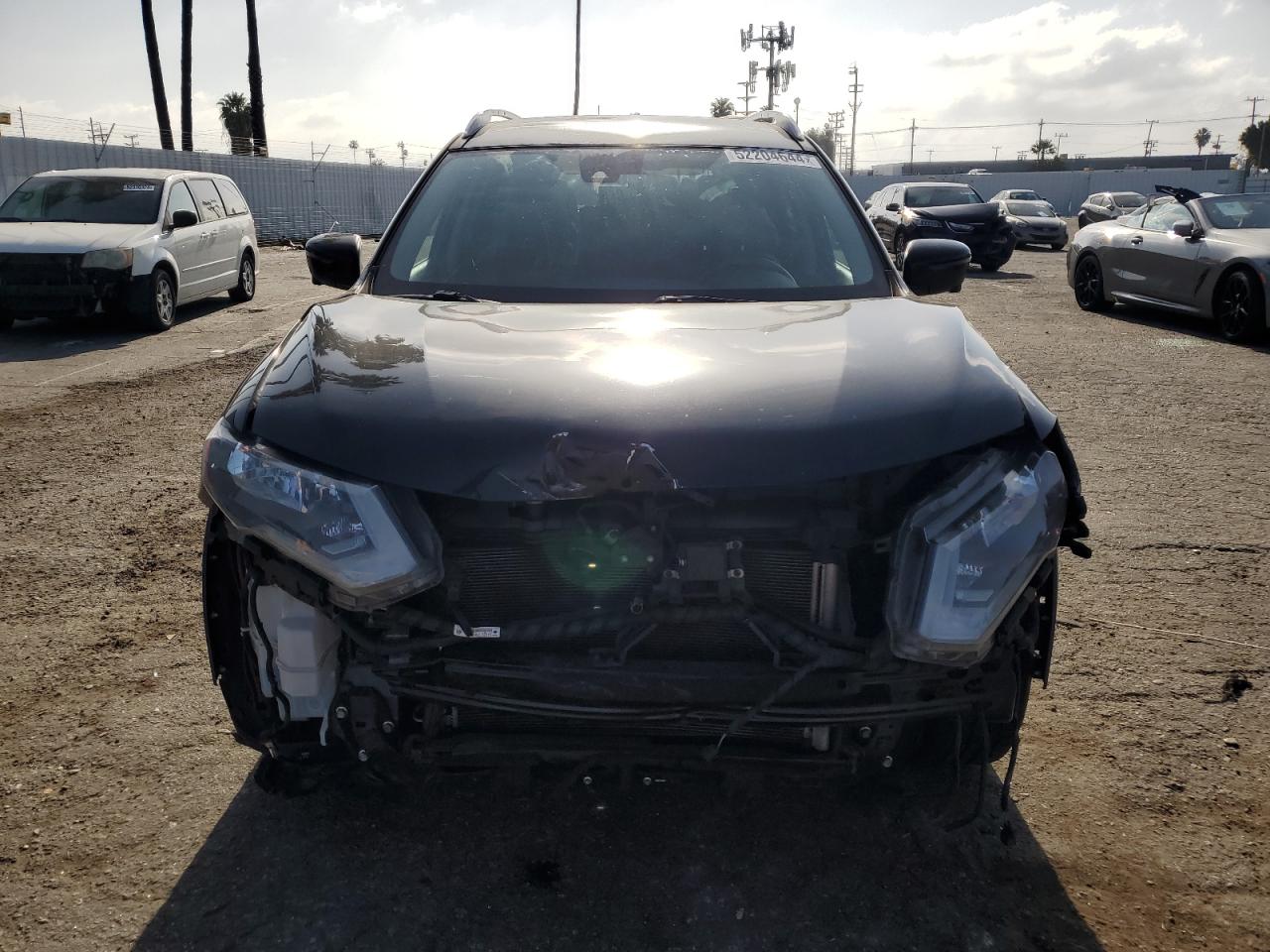 JN8AT2MTXJW458207 NISSAN ROGUE 2018