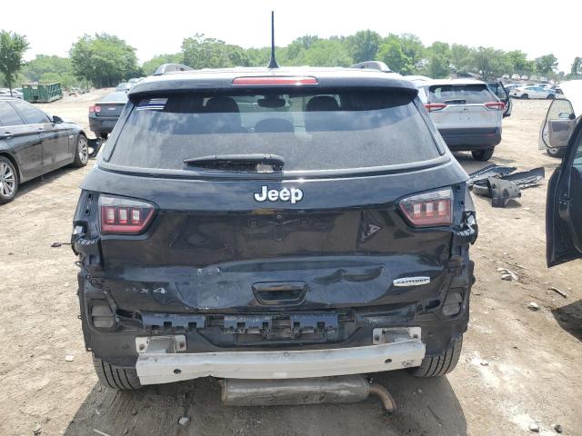 2018 Jeep Compass Latitude VIN: 3C4NJDBB2JT256945 Lot: 55796154