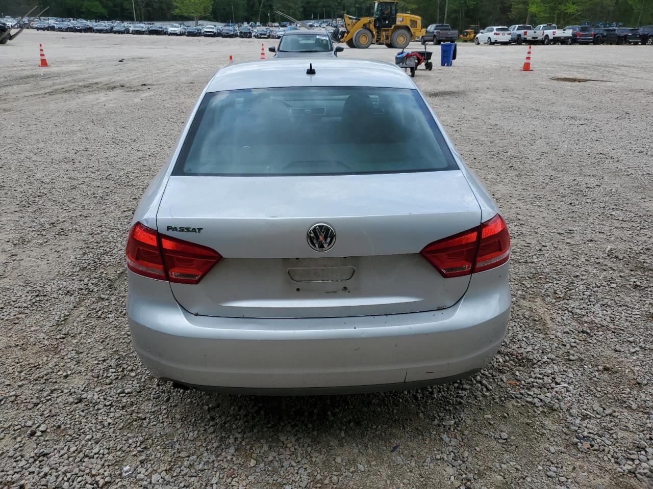 1VWAP7A39CC016389 2012 Volkswagen Passat S