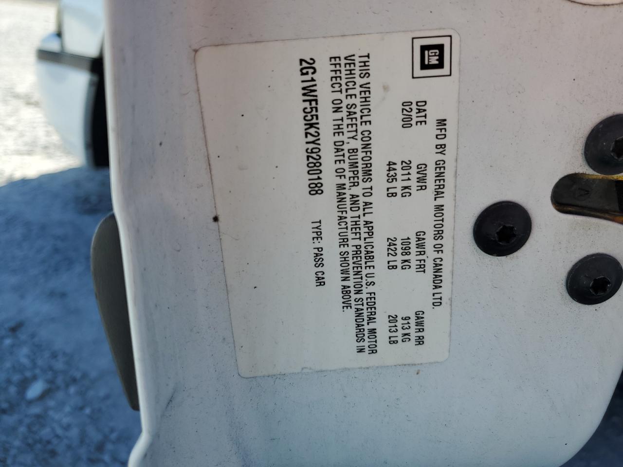 2G1WF55K2Y9280188 2000 Chevrolet Impala