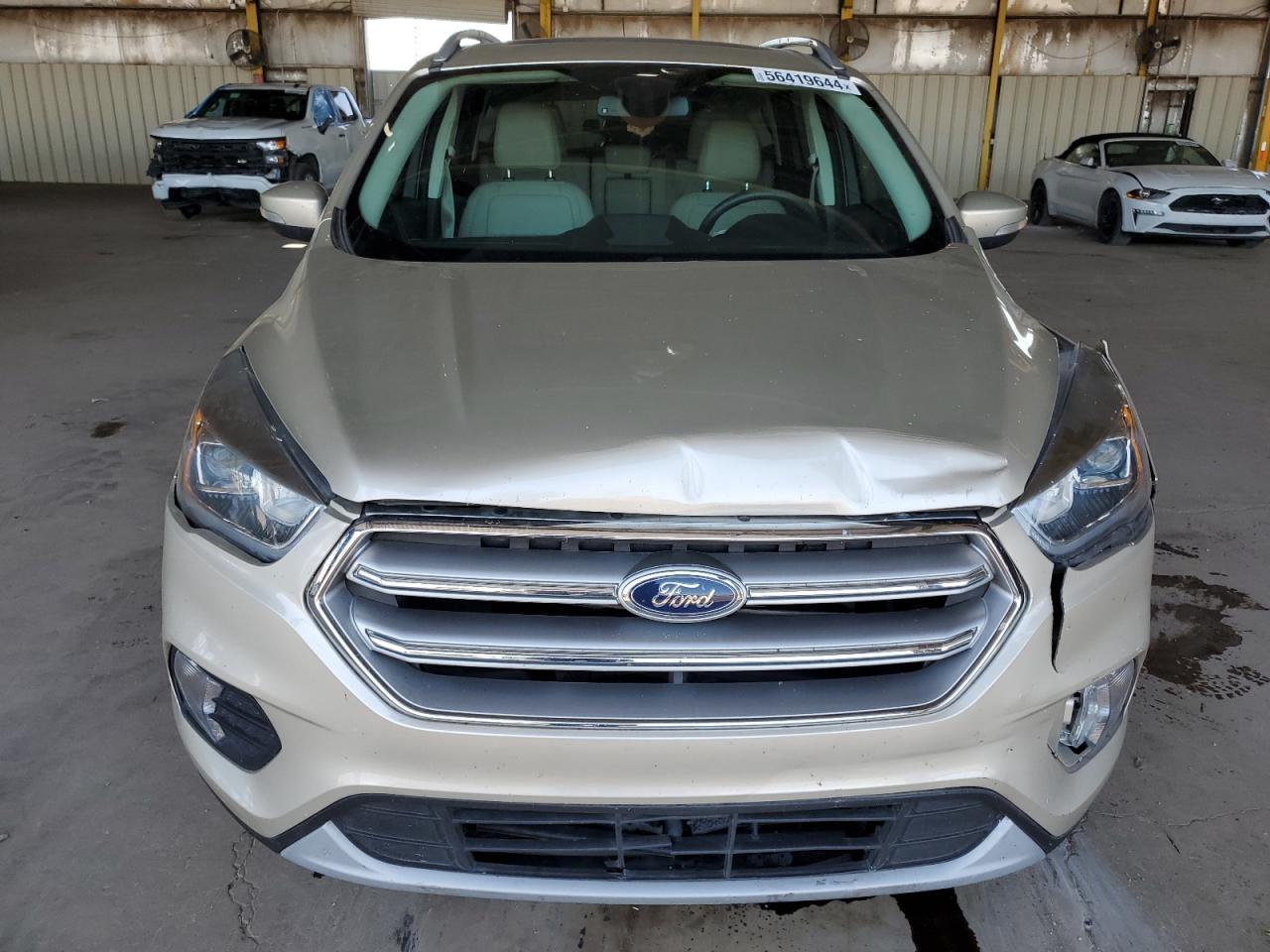 1FMCU9J95HUE74318 2017 Ford Escape Titanium