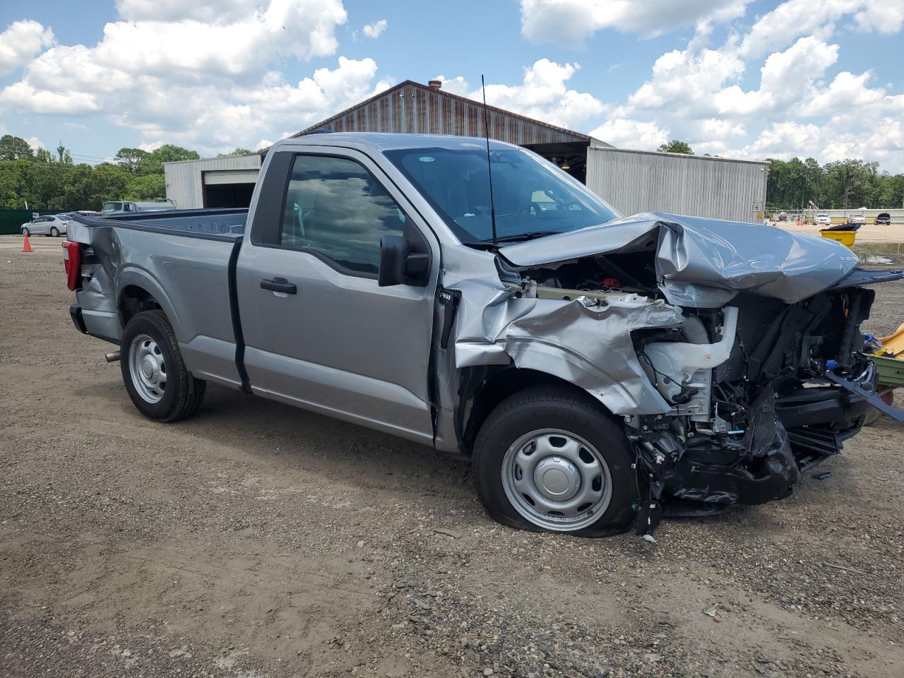 2023 Ford F150 vin: 1FTMF1CB2PKF21089