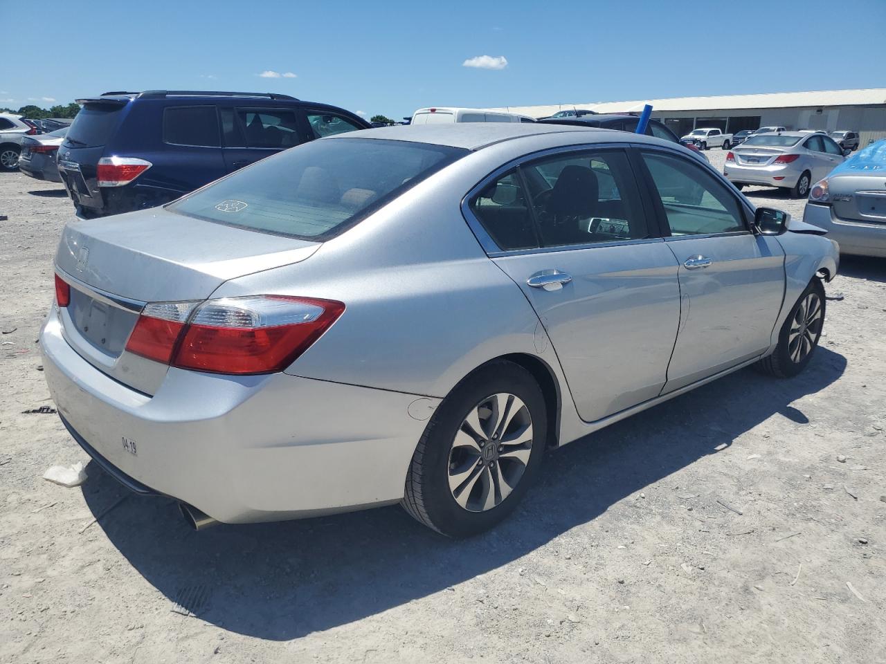 1HGCR2F38DA001365 2013 Honda Accord Lx