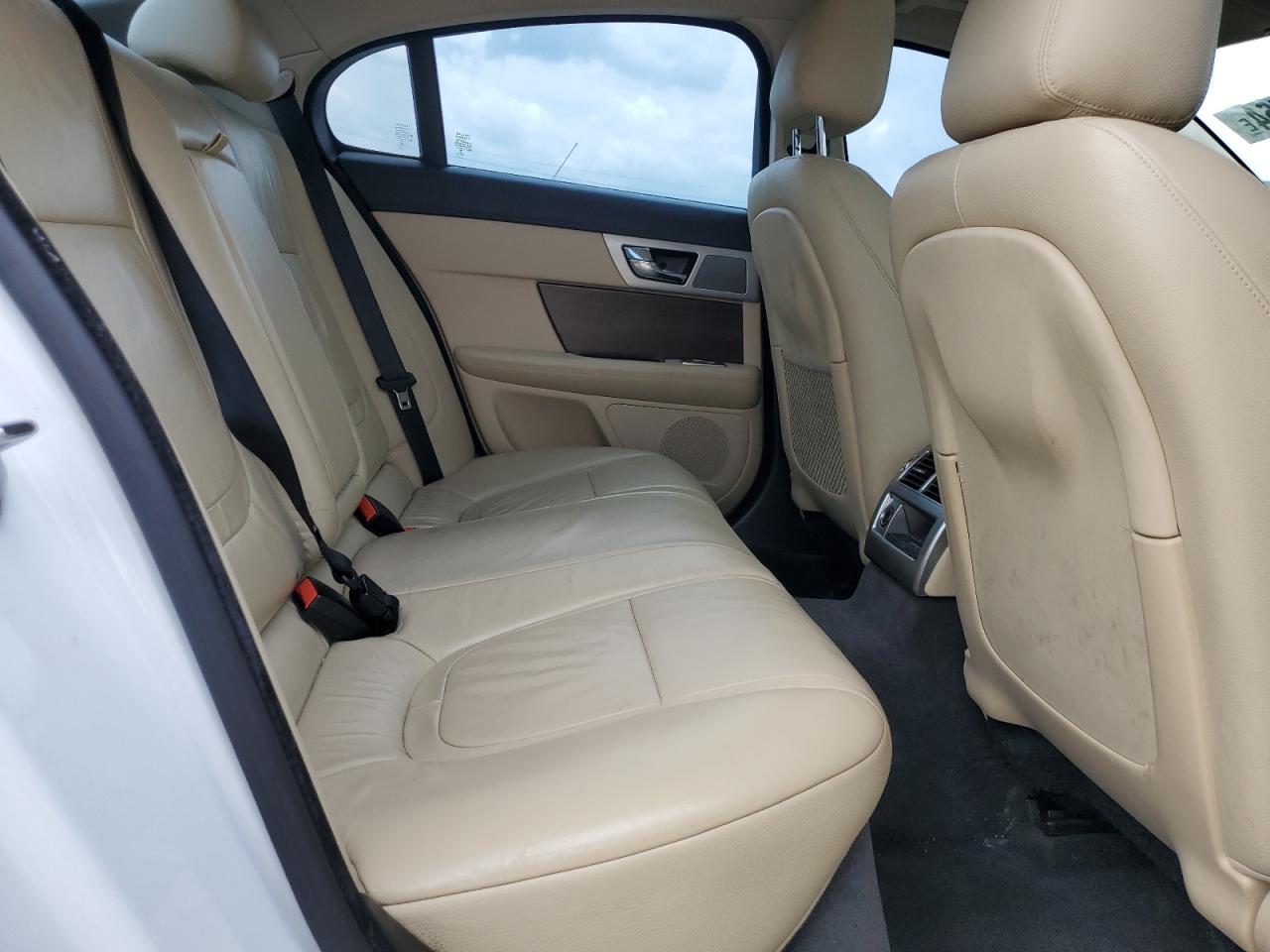 SAJWJ0EF5D8S74033 2013 Jaguar Xf
