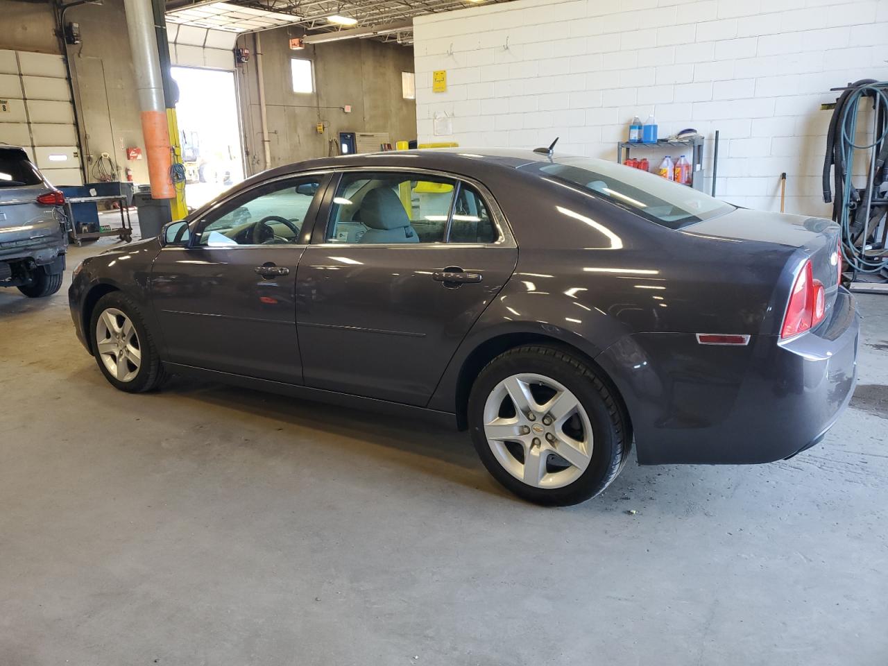 1G1ZB5E13BF217776 2011 Chevrolet Malibu Ls