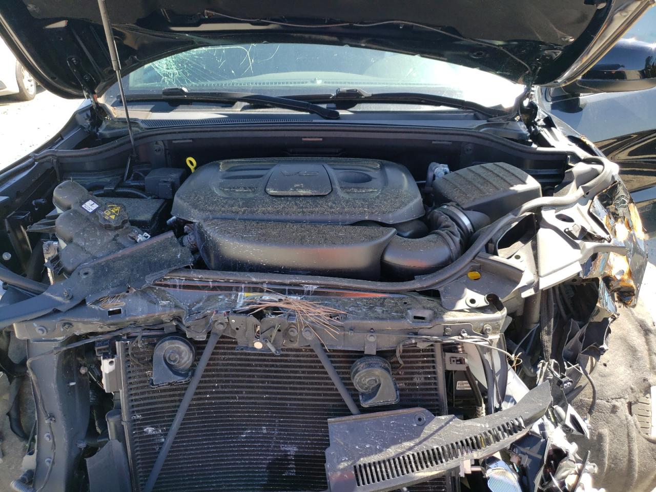 1C4RJEAG0KC852511 2019 Jeep Grand Cherokee Laredo