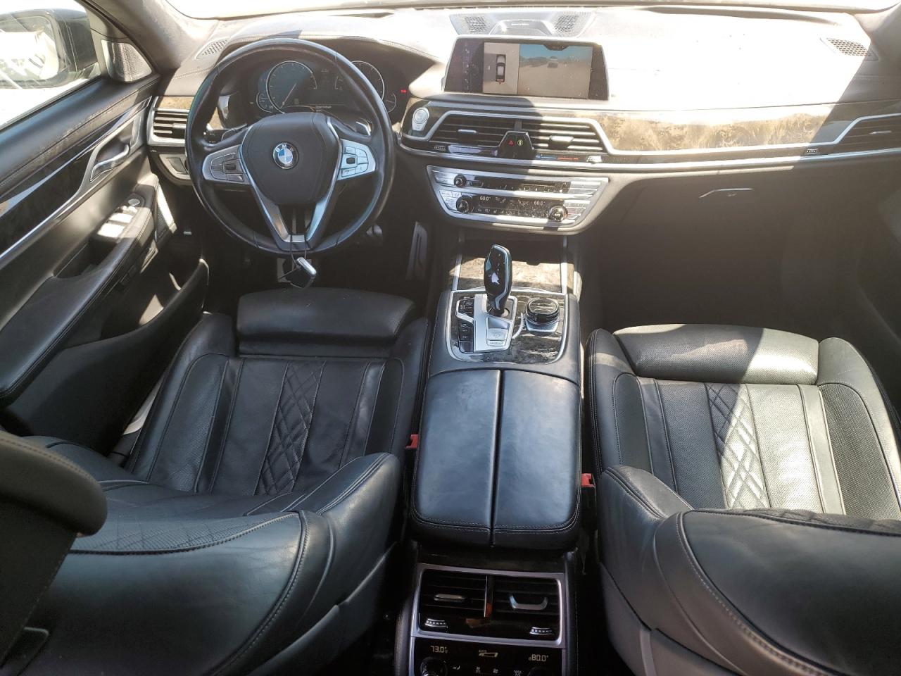 WBA7F2C33HG423136 2017 BMW 750 Xi