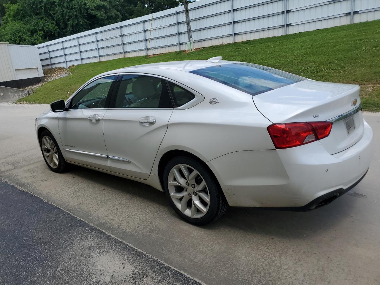 2019 Chevrolet Impala Premier vin: 2G1105S32K9123812