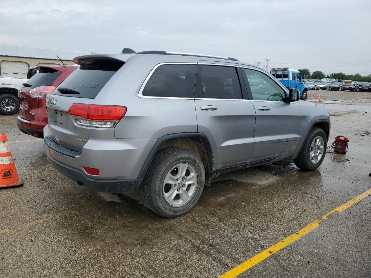 1C4RJFAG0HC606895 2017 Jeep Grand Cherokee Laredo