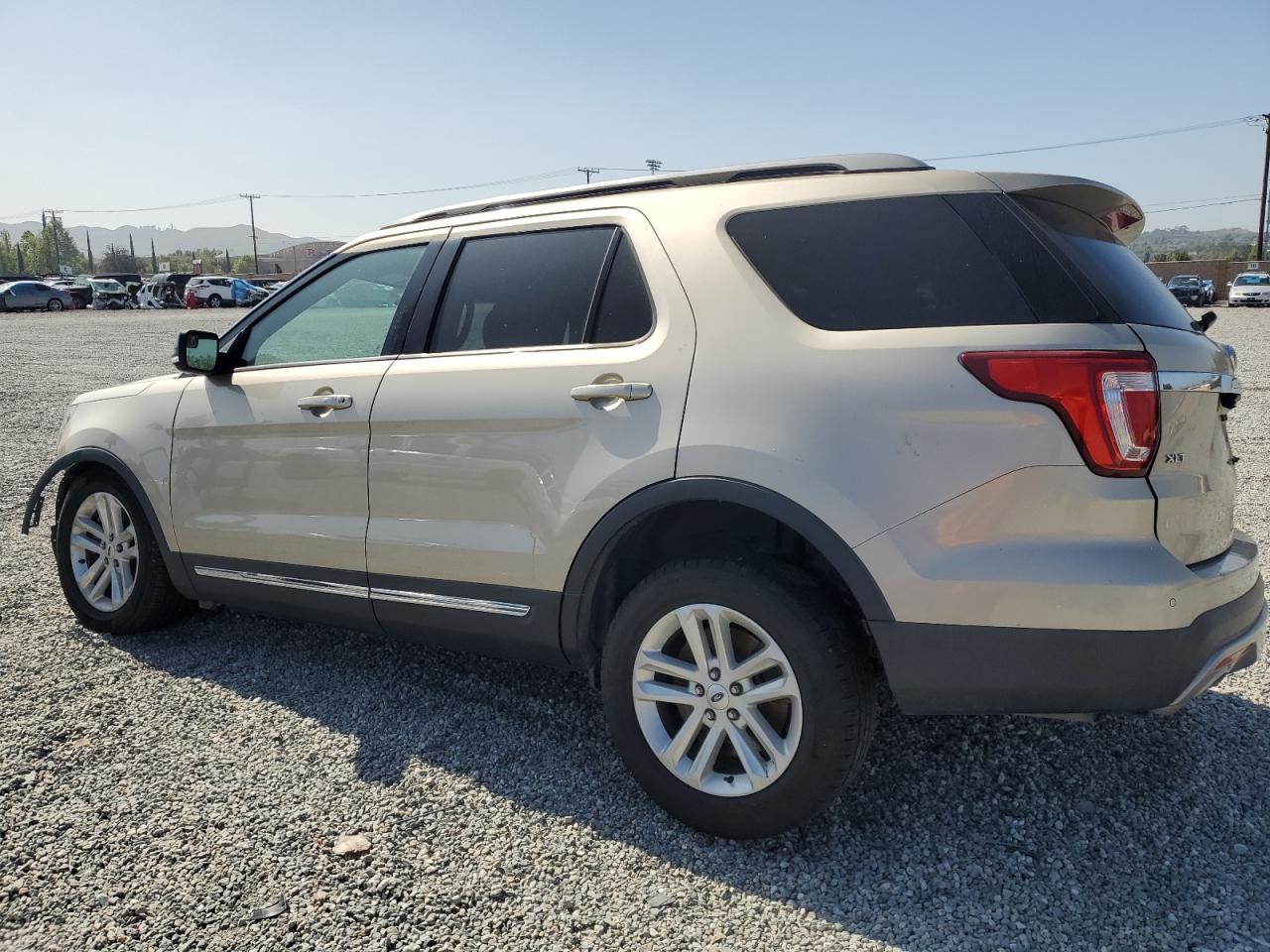 1FM5K7D88HGC44907 2017 Ford Explorer Xlt