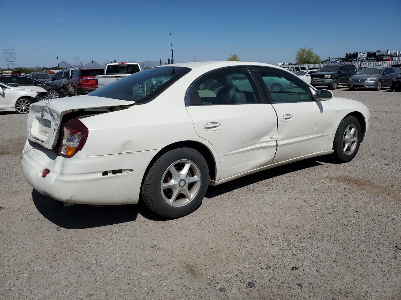 1G3GR64H224108011 2002 Oldsmobile Aurora