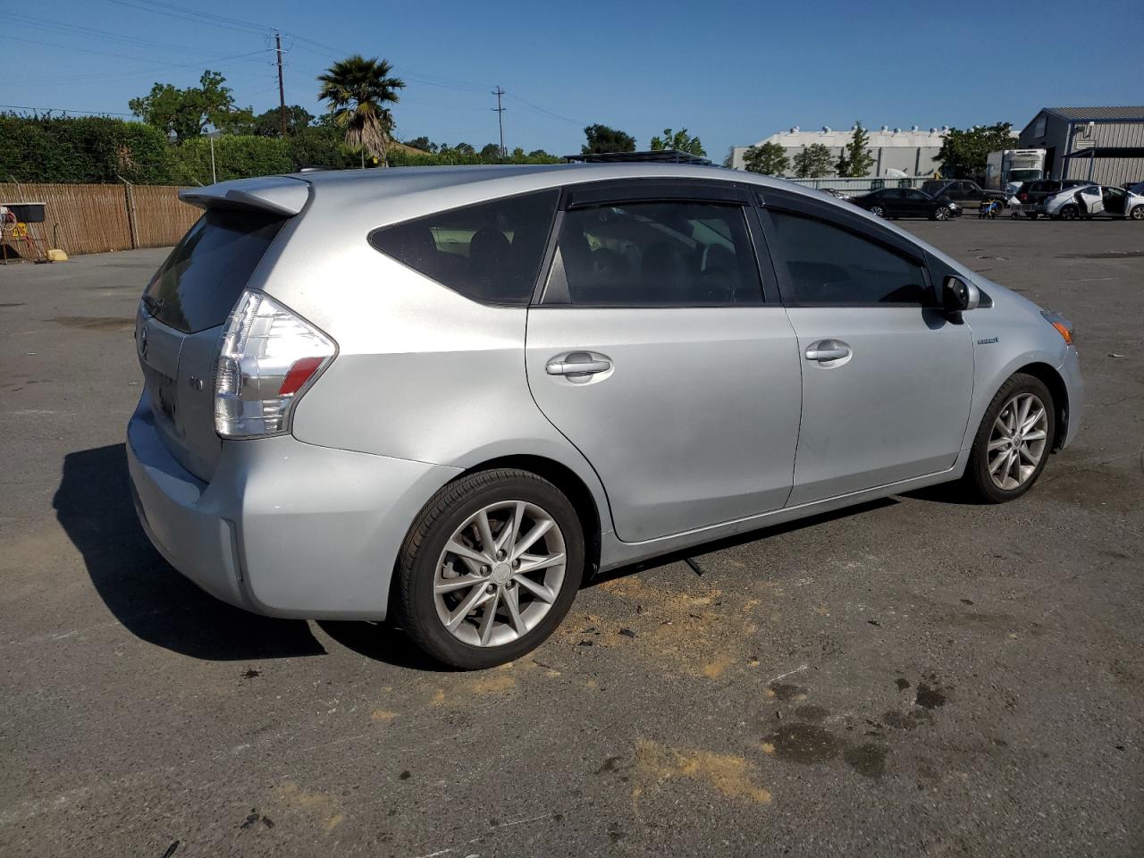 JTDZN3EU7C3098940 2012 Toyota Prius V