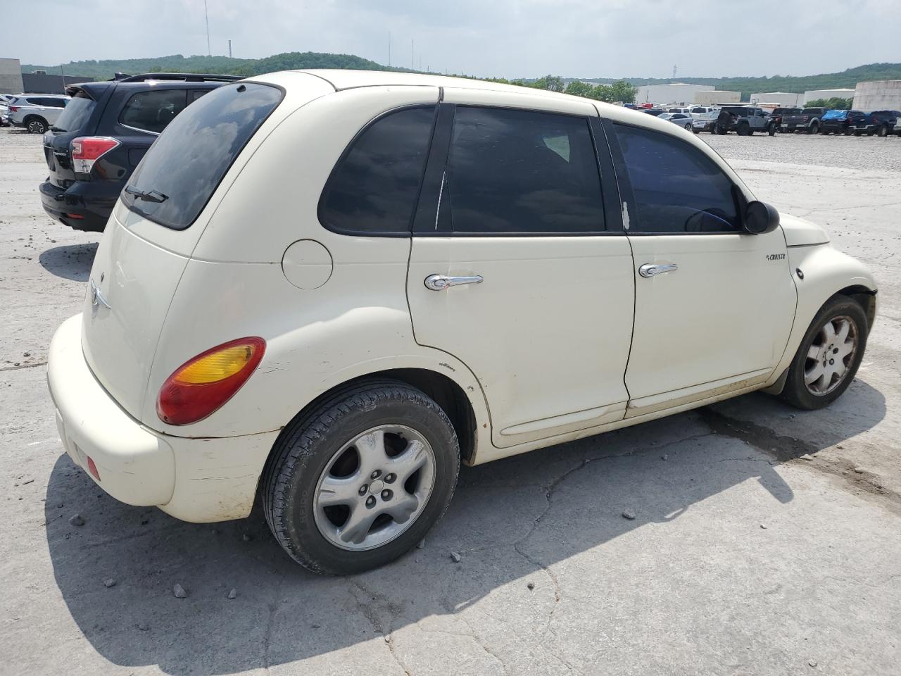 3C8FY68BX5T628703 2005 Chrysler Pt Cruiser Limited