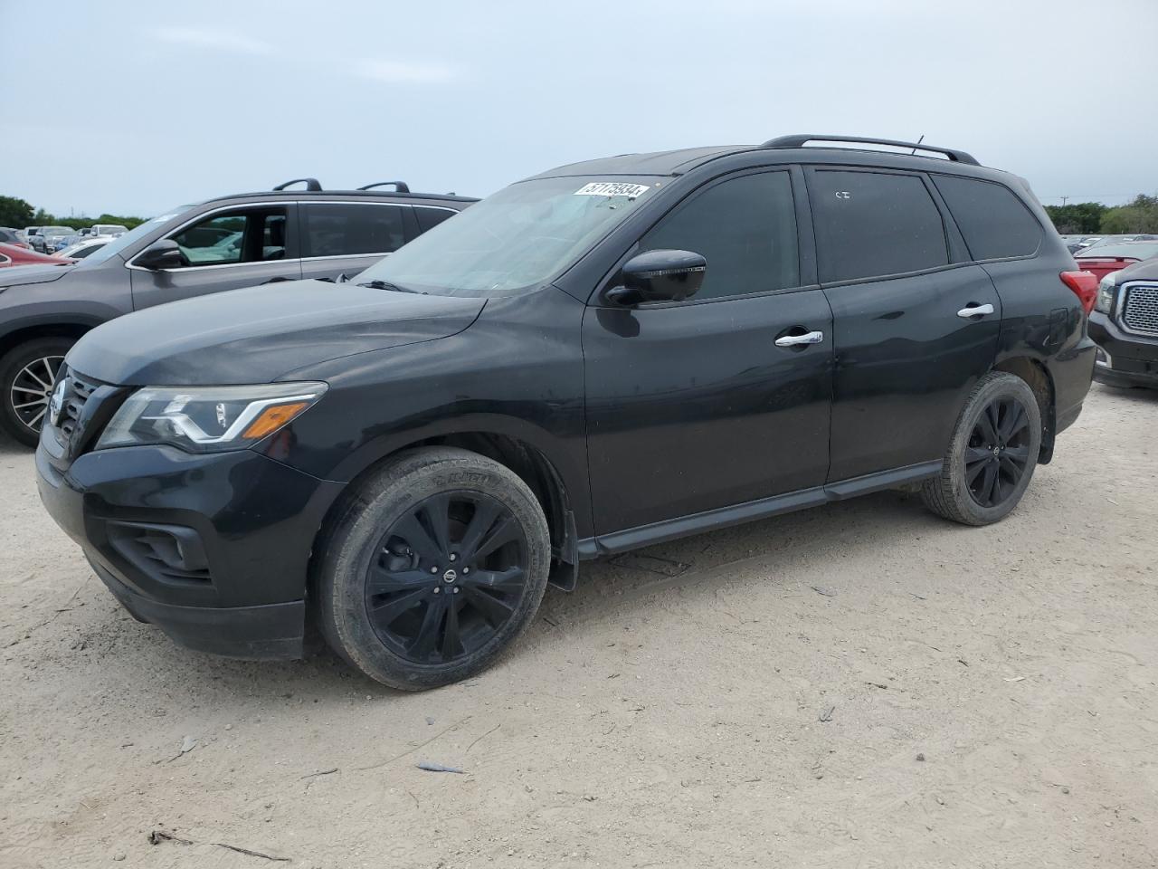 2018 Nissan Pathfinder S vin: 5N1DR2MN0JC653626