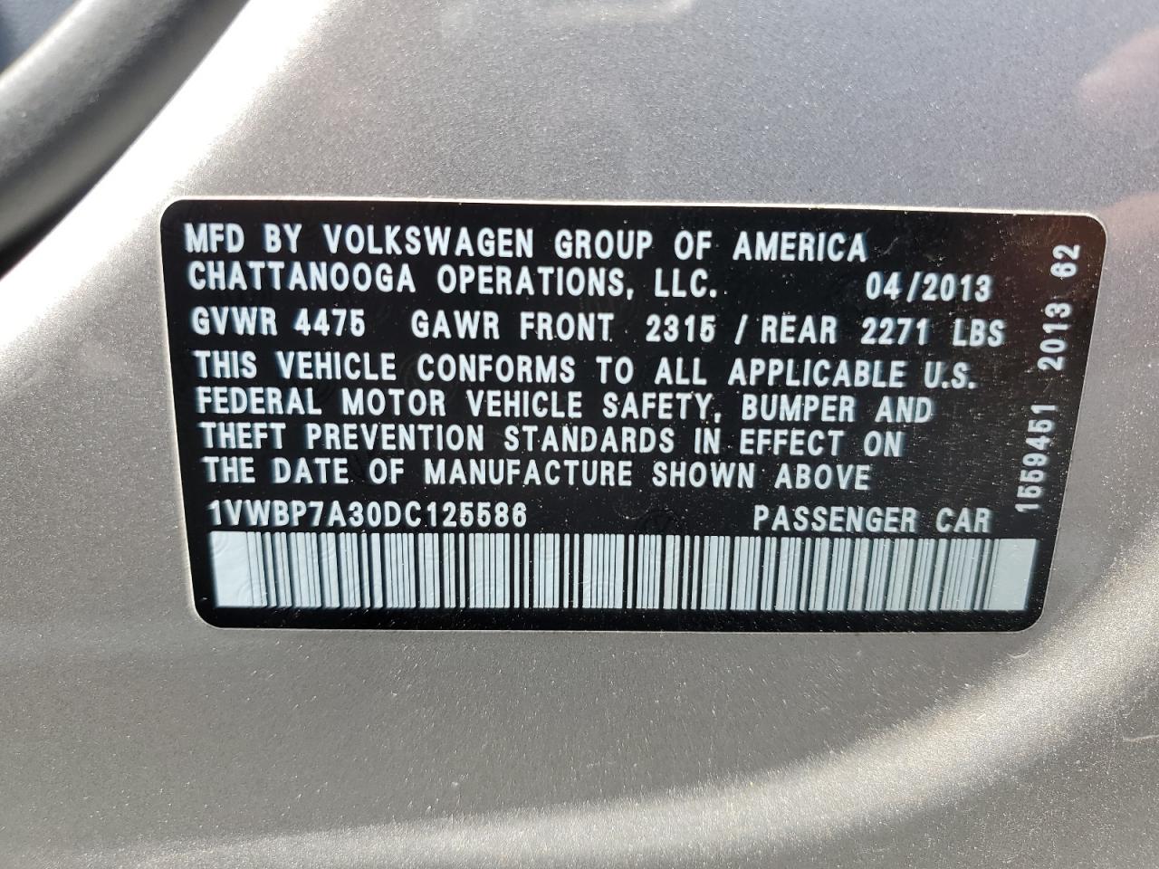 1VWBP7A30DC125586 2013 Volkswagen Passat Se