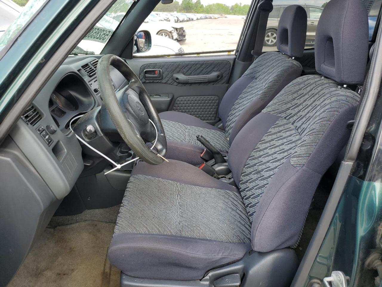 JT3HP10V5X7142379 1999 Toyota Rav4