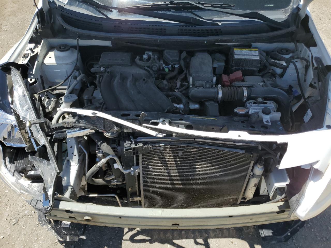 3N1CN7APXJL827563 2018 Nissan Versa S