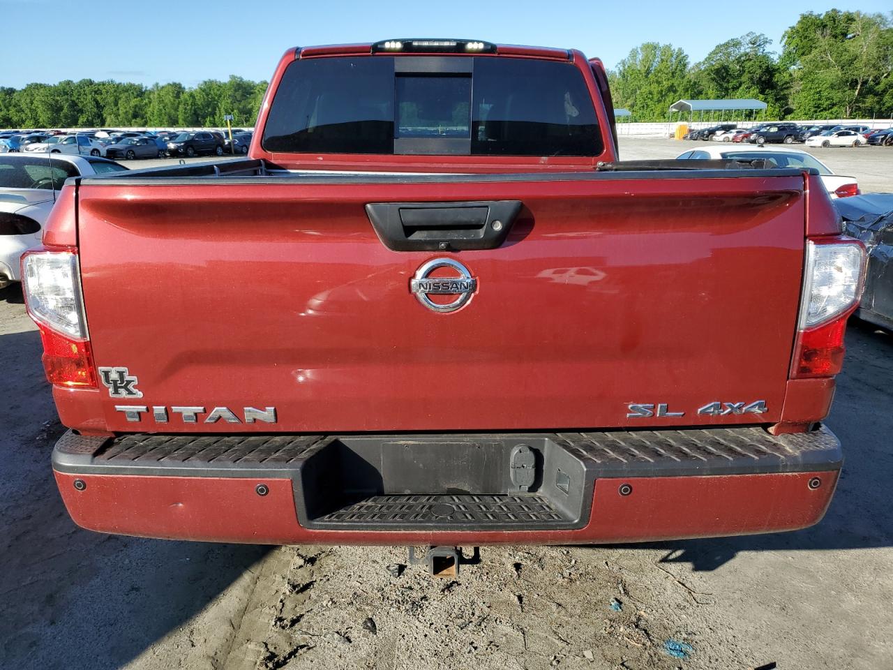 1N6AA1E53HN511323 2017 Nissan Titan Sv