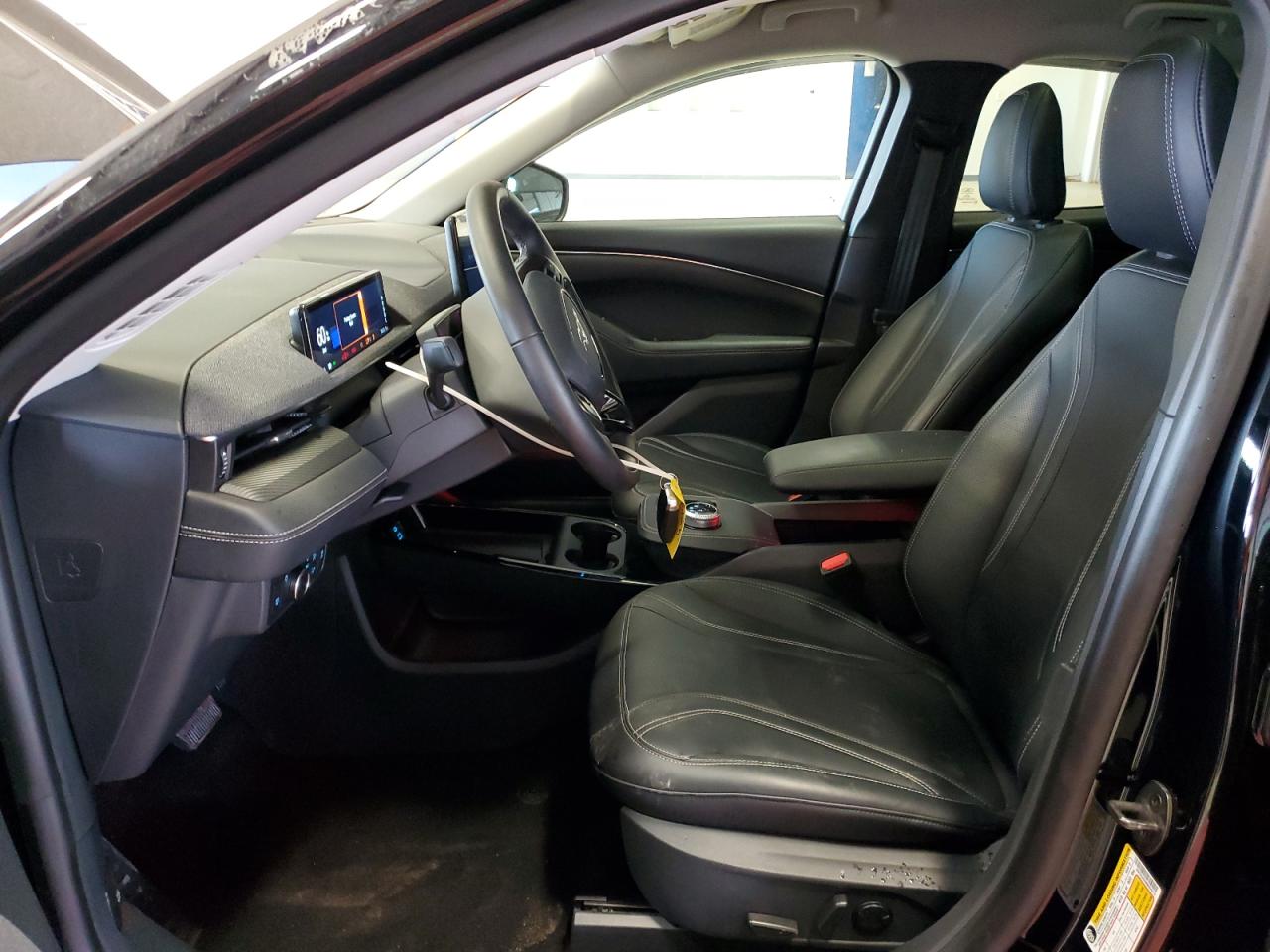 3FMTK3SS9NMA58213 2022 Ford Mustang Mach-E Premium