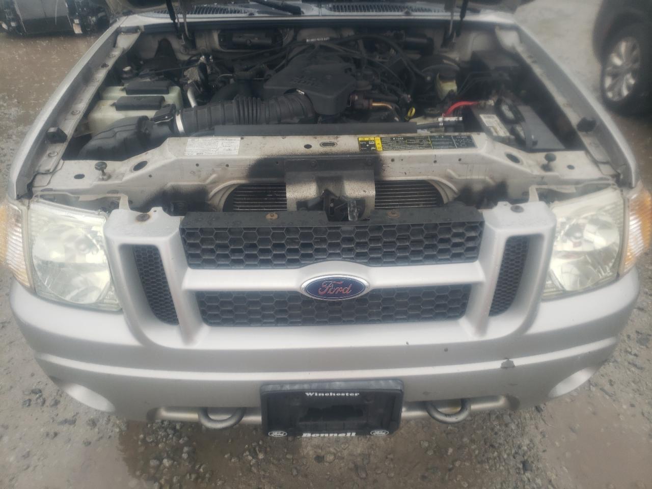 1FMZU77K25UB81321 2005 Ford Explorer Sport Trac