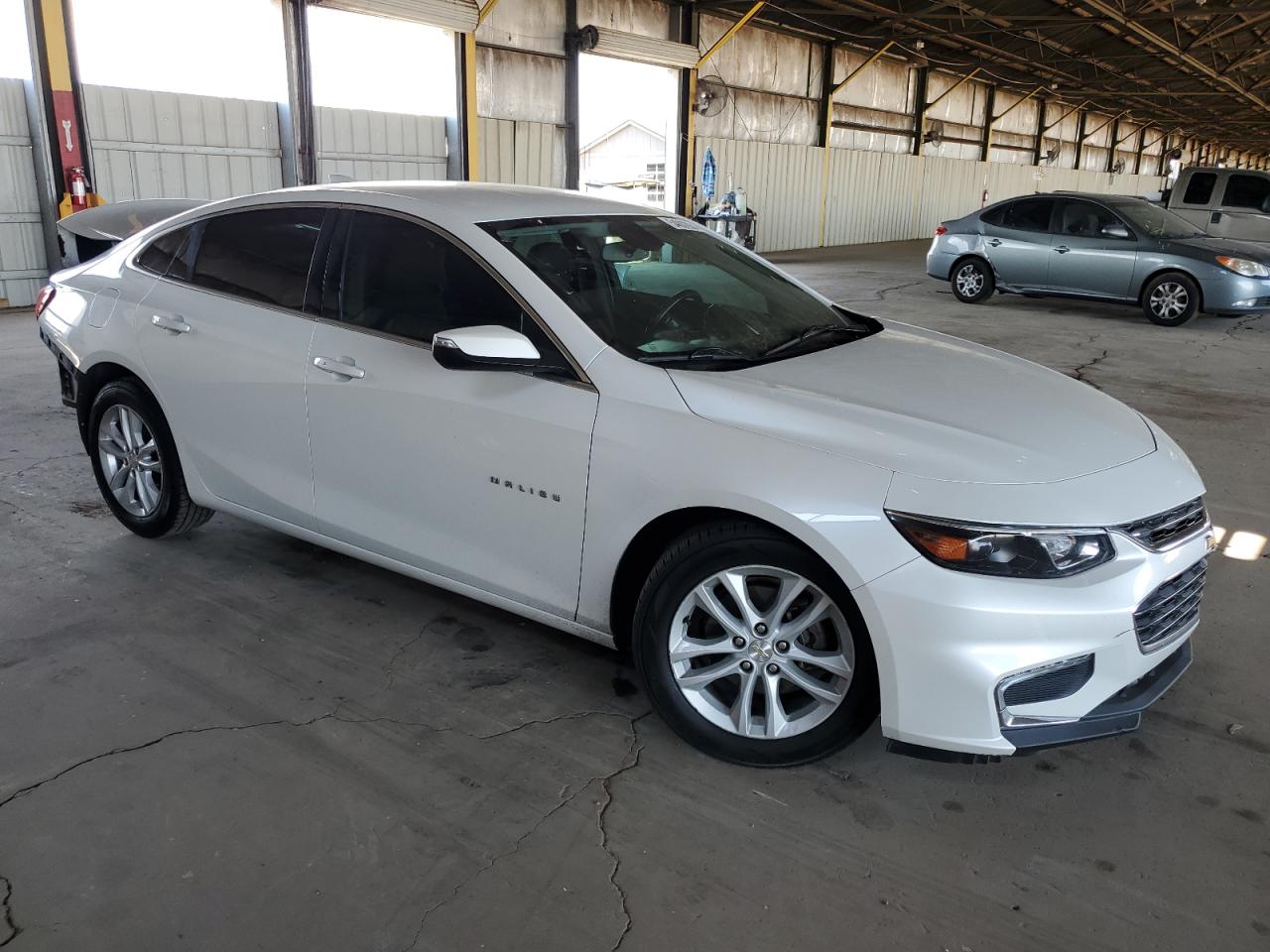 1G1ZD5ST5JF231788 2018 Chevrolet Malibu Lt