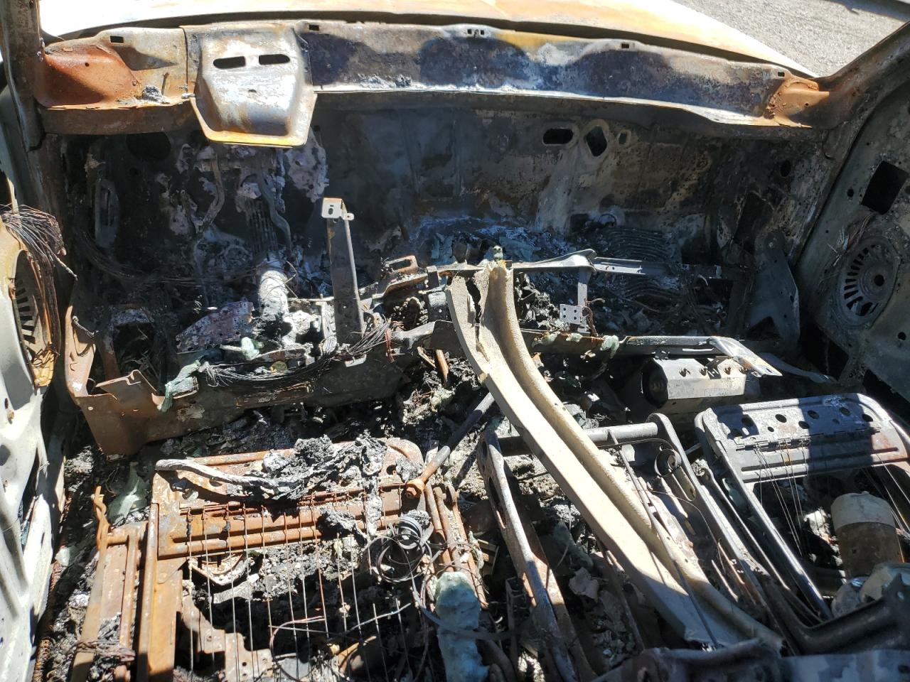 1B7KF2367YJ178318 2000 Dodge Ram 2500