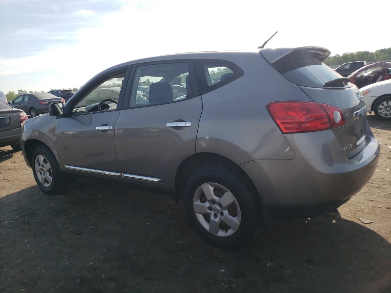 JN8AS5MT9BW567120 2011 Nissan Rogue S