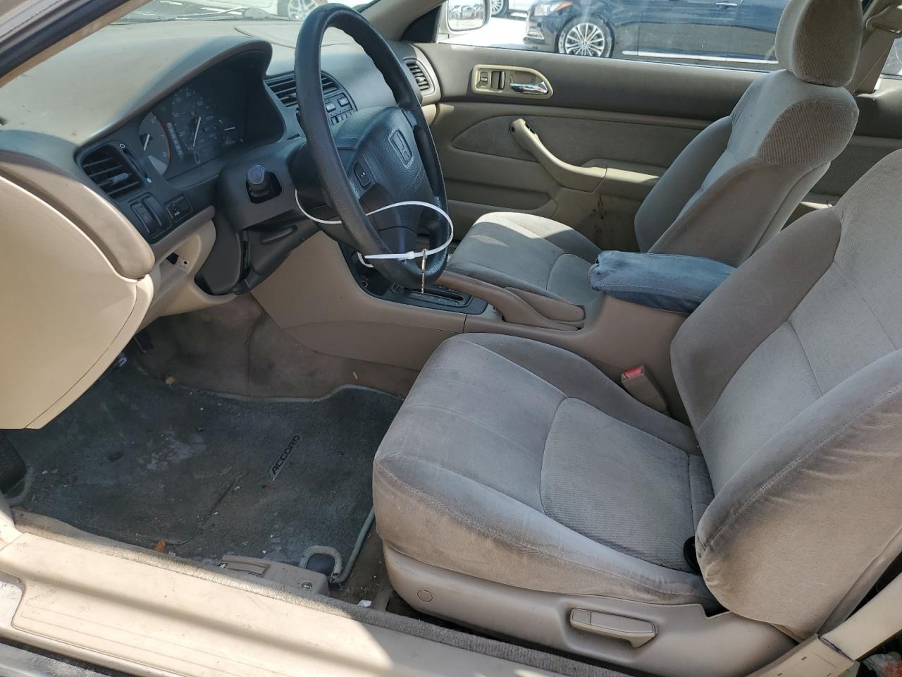 1HGCD7232TA022812 1996 Honda Accord Lx