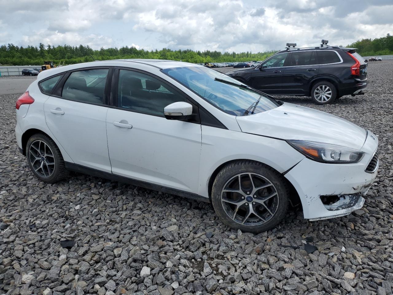 1FADP3M28HL227074 2017 Ford Focus Sel