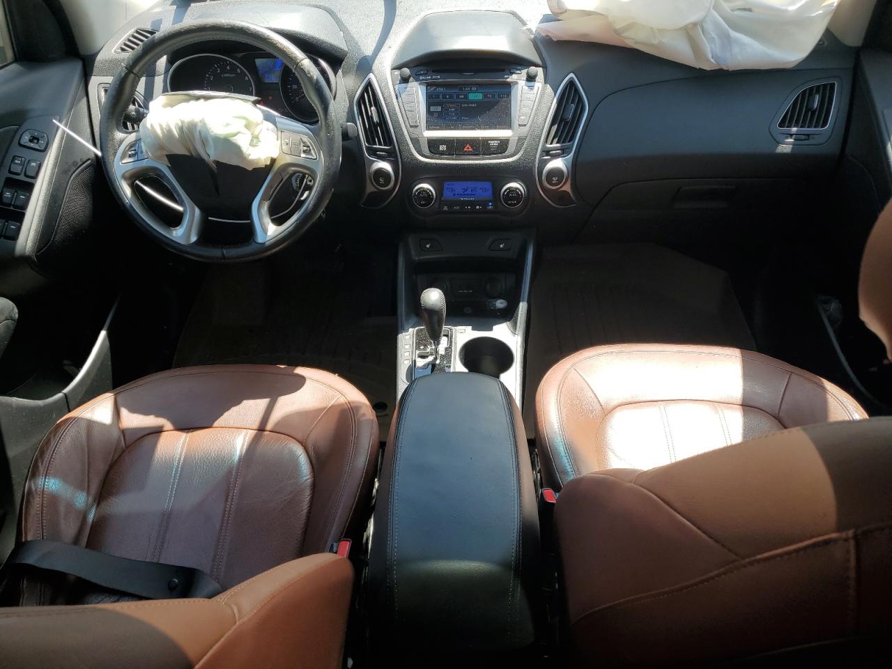 KM8JUCAC1CU424864 2012 Hyundai Tucson Gls