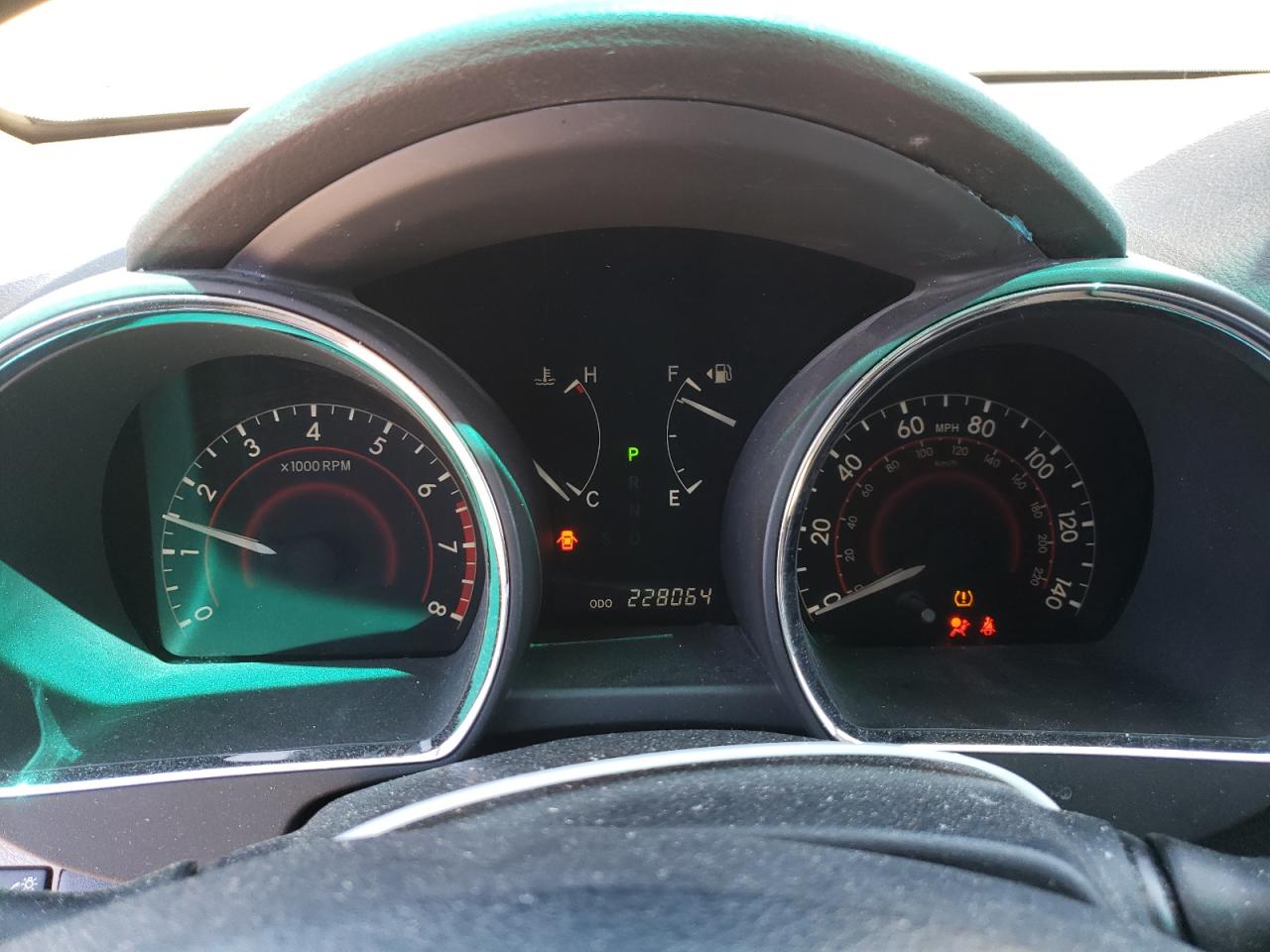 5TDBK3EH1BS064681 2011 Toyota Highlander Base