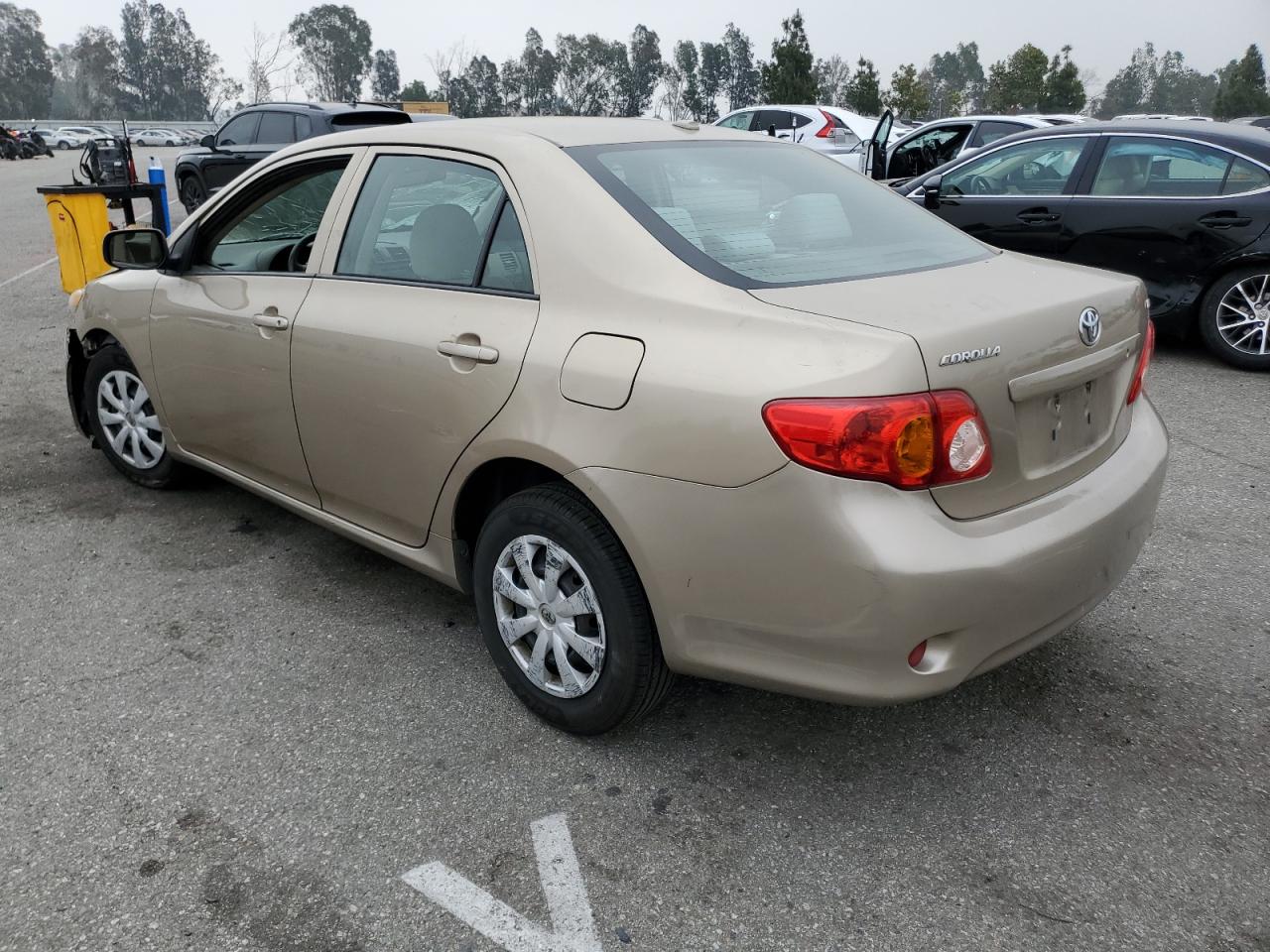 1NXBU4EEXAZ268679 2010 Toyota Corolla Base