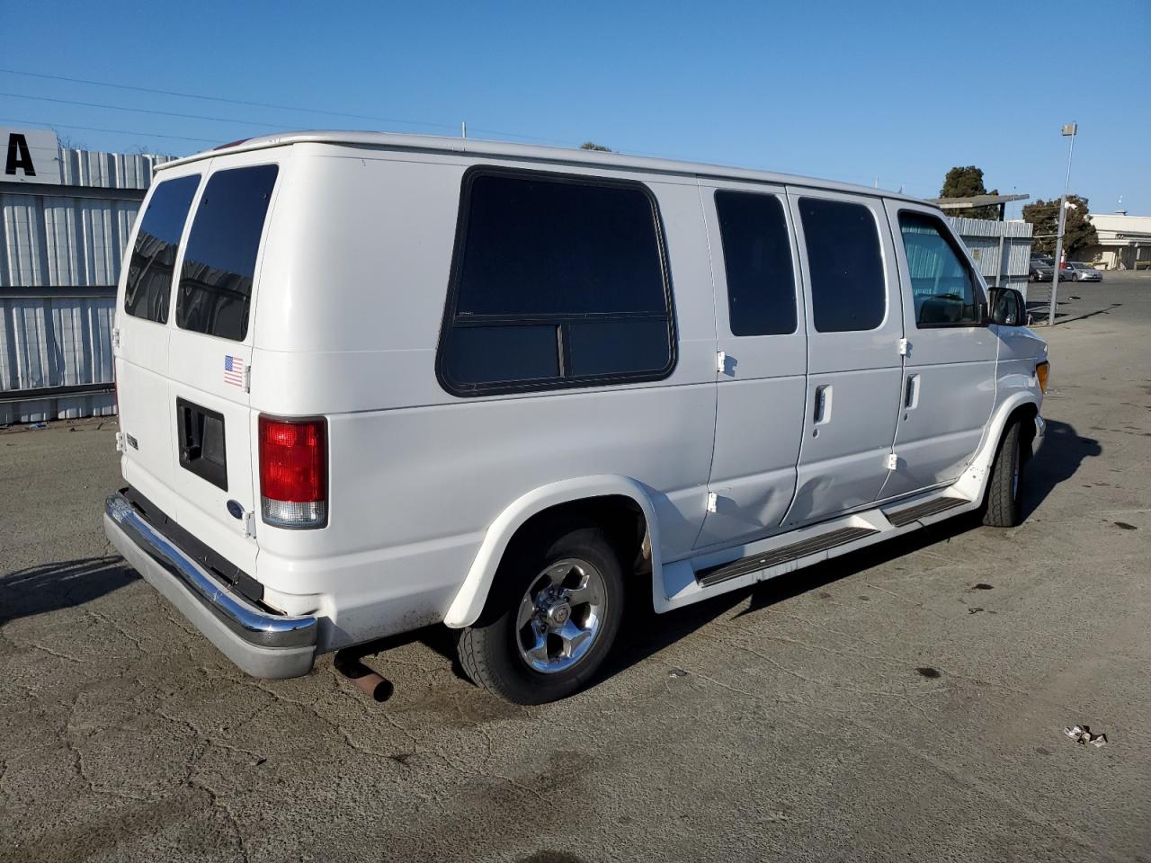 1FTRE14L7XHA79598 1999 Ford Econoline E150 Van