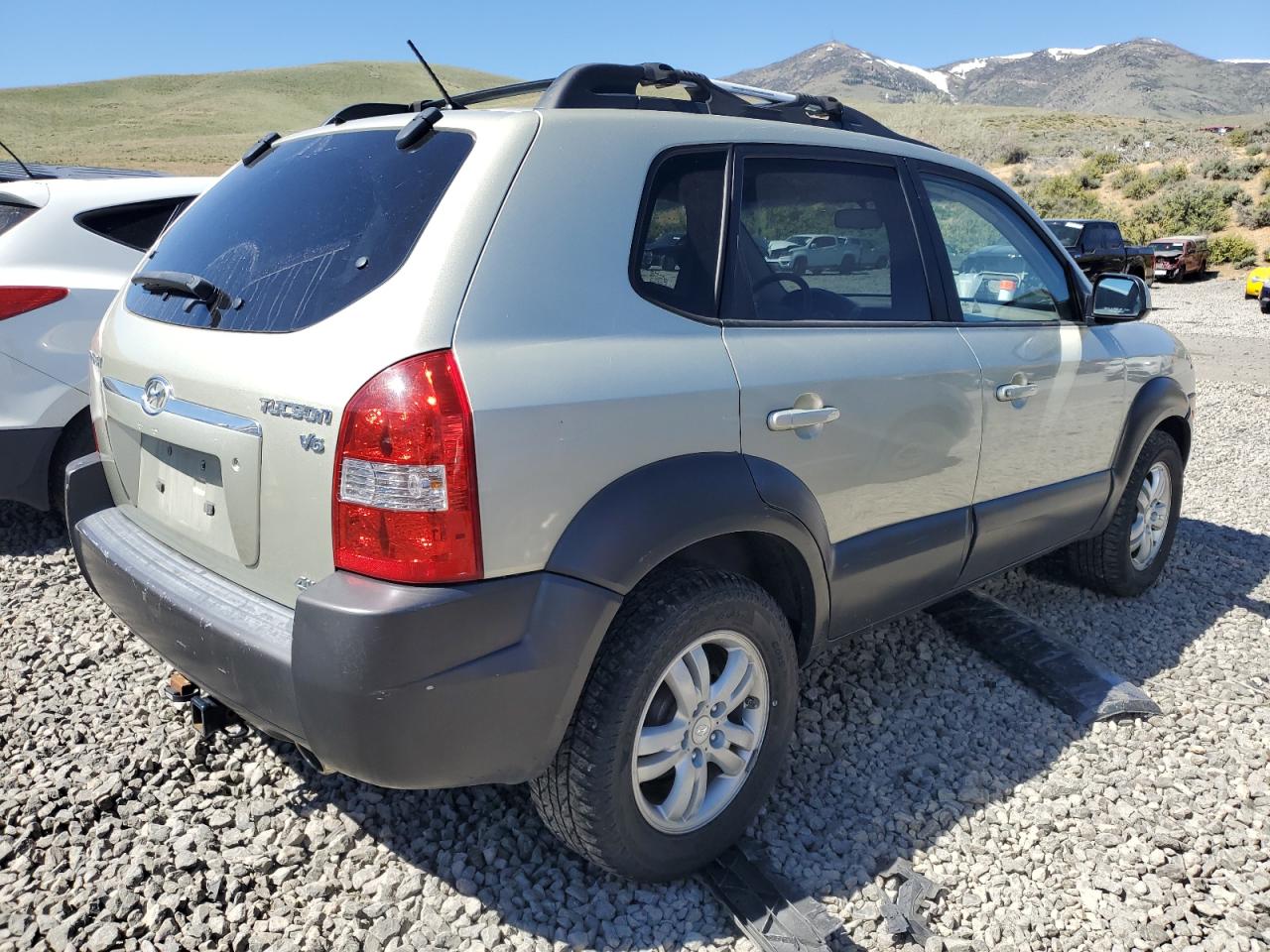 KM8JN72D56U460766 2006 Hyundai Tucson Gls