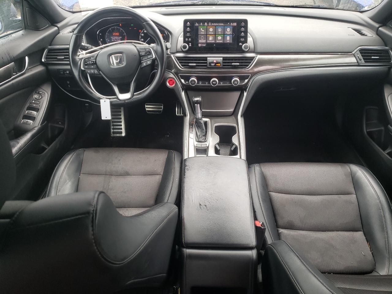 1HGCV1F32JA056864 2018 Honda Accord Sport