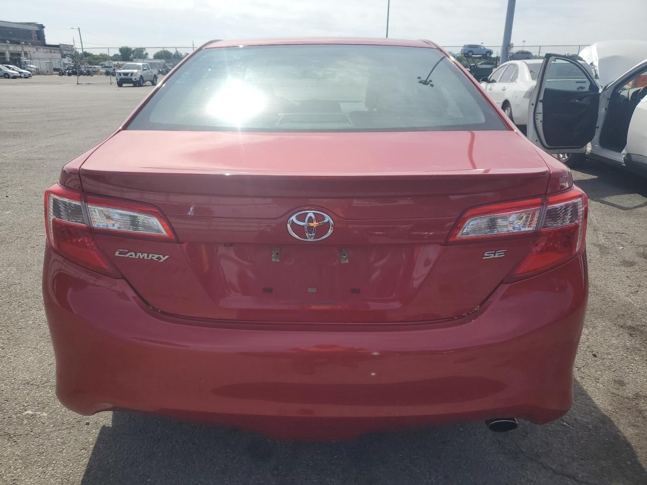 4T1BF1FKXEU809748 2014 Toyota Camry L