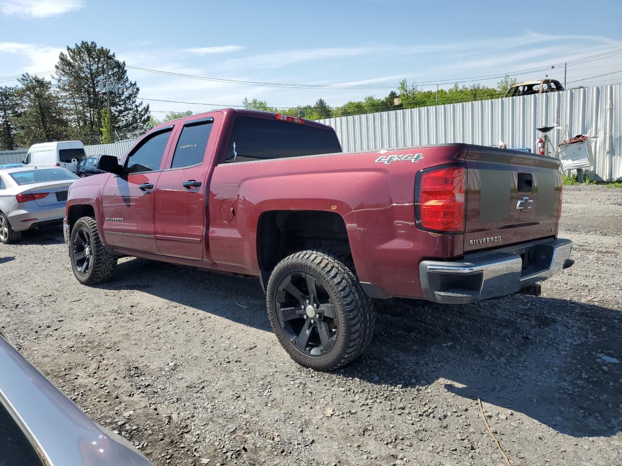 1GCVKREC1FZ197577 2015 Chevrolet Silverado K1500 Lt