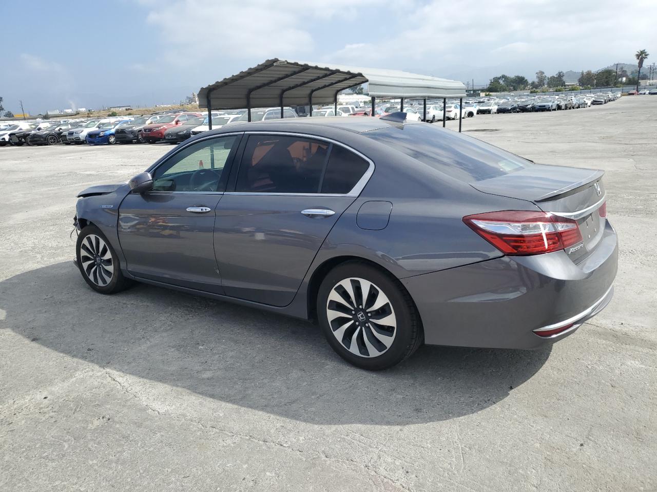 JHMCR6F33HC021070 2017 Honda Accord Hybrid