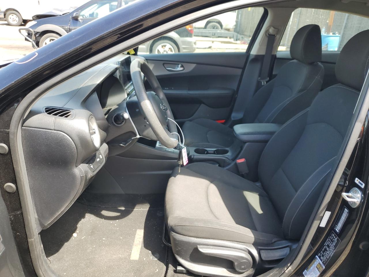 3KPF24AD6KE091797 2019 Kia Forte Fe