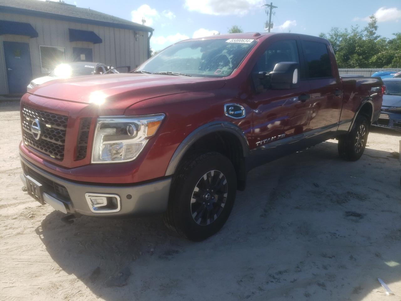 1N6BA1F46HN569856 2017 Nissan Titan Xd Sl