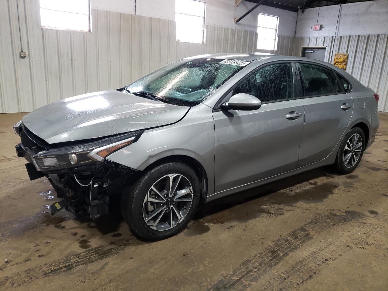 3KPF24AD2NE418264 2022 Kia Forte Fe